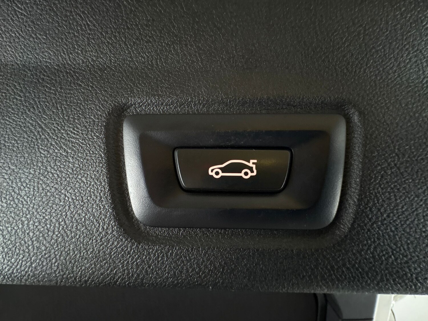 Used BMW i4 2022 for sale - 77526535: Photo 15