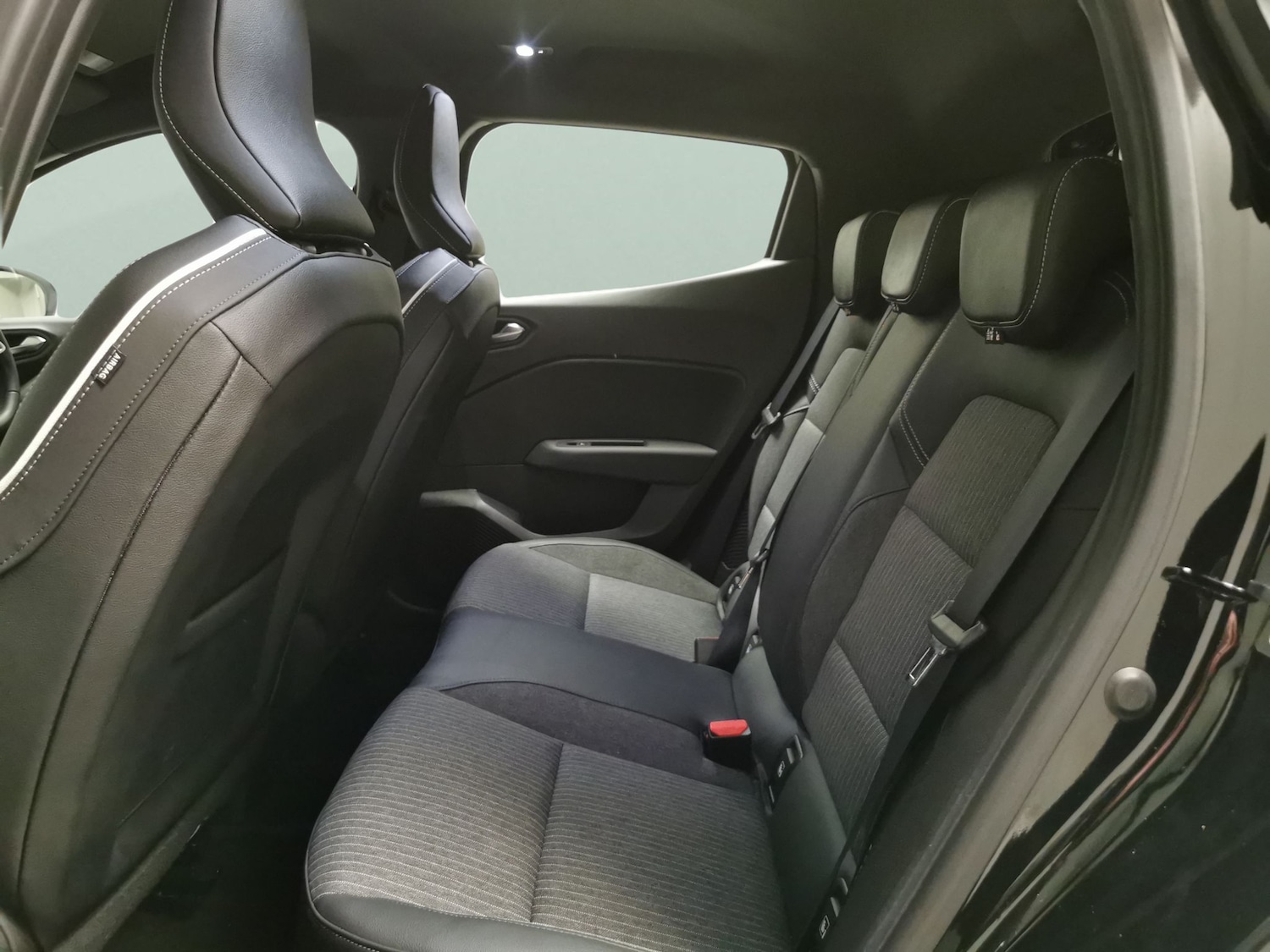 Used Renault Clio 2022 for sale - 77373943: Photo 26