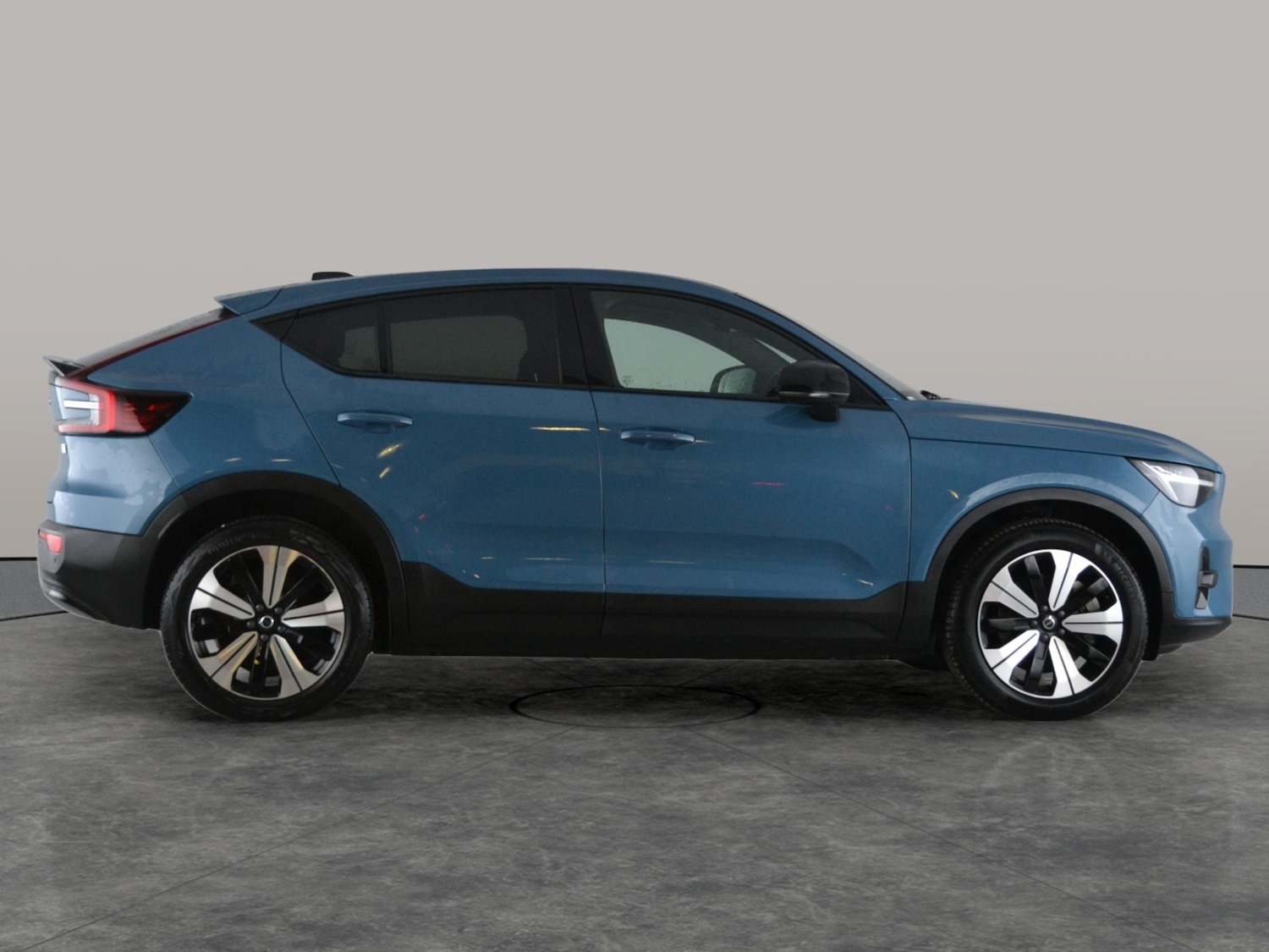 Used Volvo C40 2022 for sale - 77701732: Photo 11