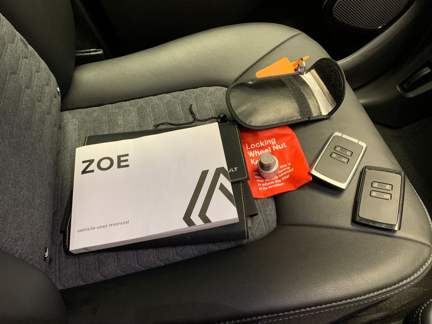 Used Renault Zoe 2022 for sale - 76967200: Photo 31