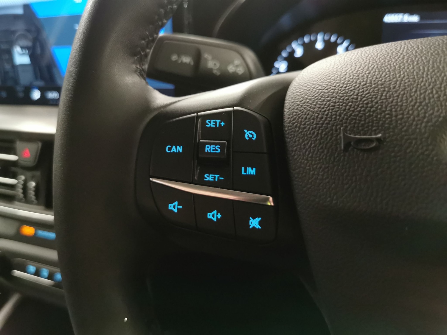 Used Ford Focus 2022 for sale - 76915420: Photo 19