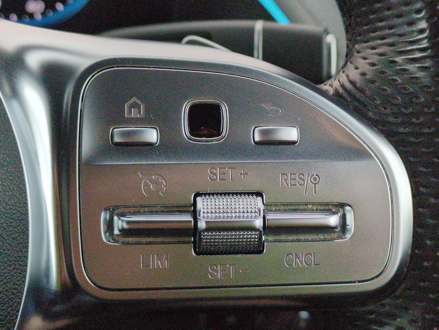 Used Mercedes-Benz EQC 2022 for sale - 76575439: Photo 23