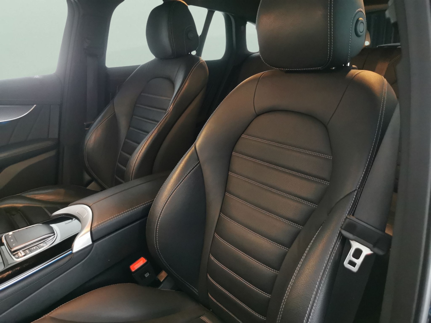 Used Mercedes-Benz EQC 2022 for sale - 76575439: Photo 7