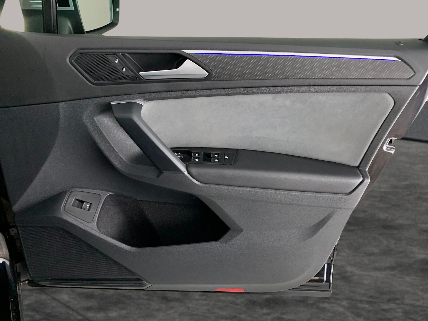 Used Volkswagen Tiguan 2022 for sale - 76668698: Photo 33