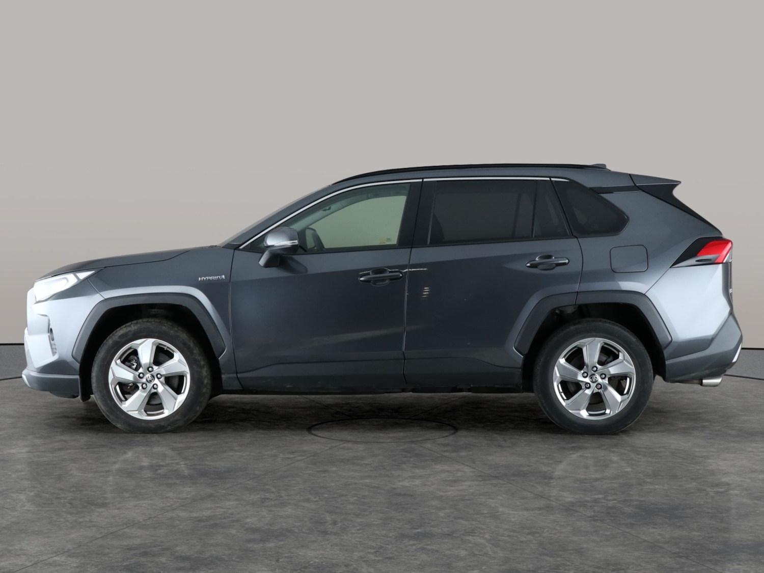 Used Toyota RAV4 2021 for sale - 76853779: Photo 13