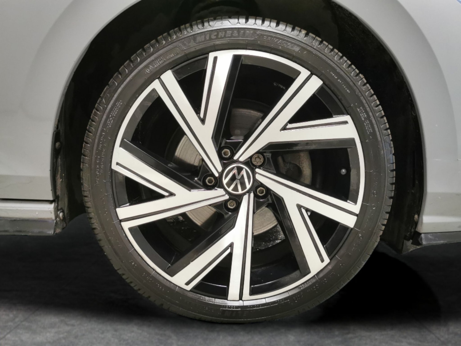 Used Volkswagen Golf 2022 for sale - 76935199: Photo 21