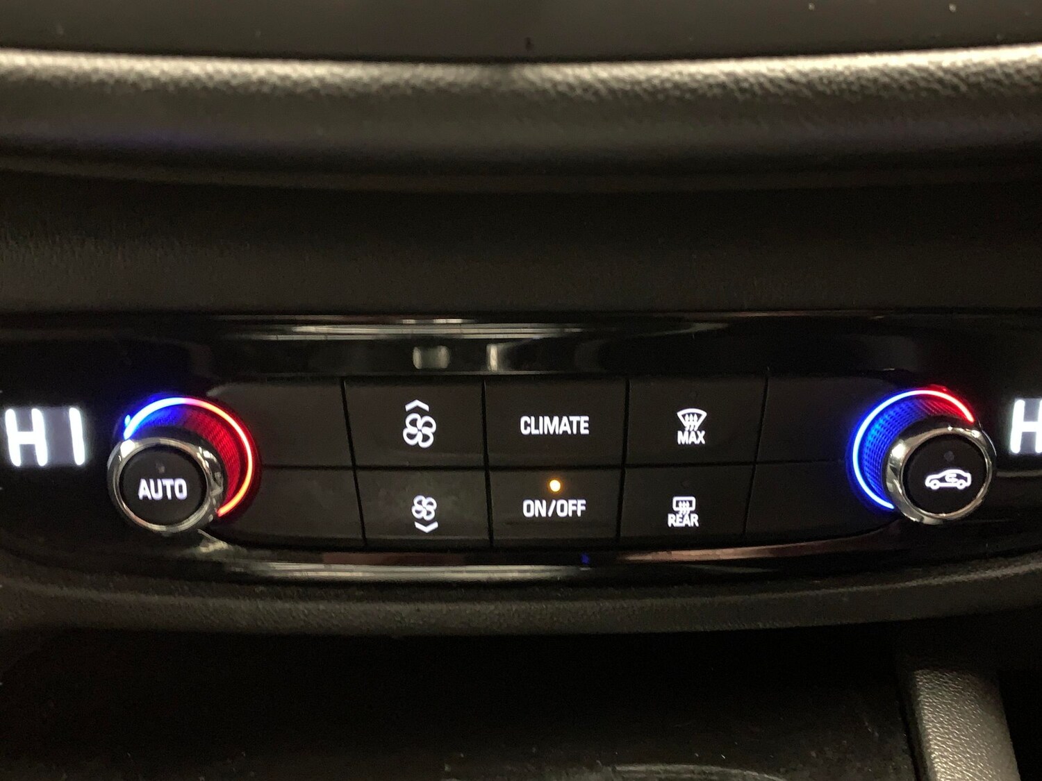 Used Vauxhall Insignia for sale - 77873091: Photo 16