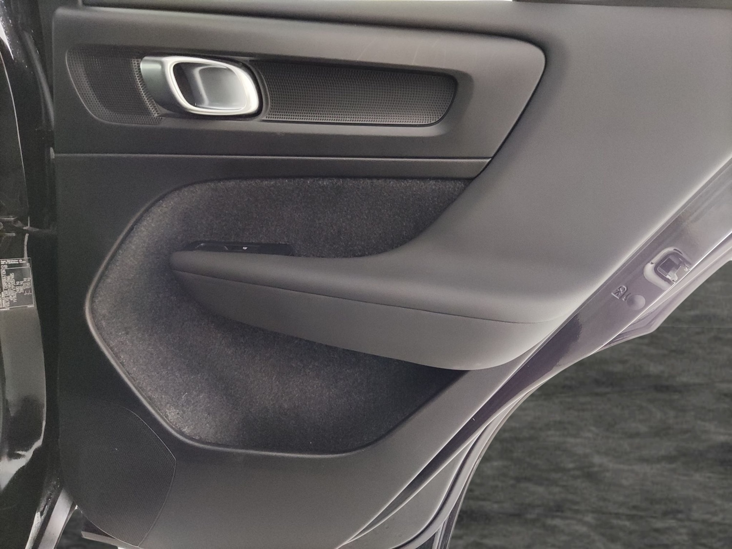 Used Volvo XC40 2023 for sale - 78094211: Photo 31