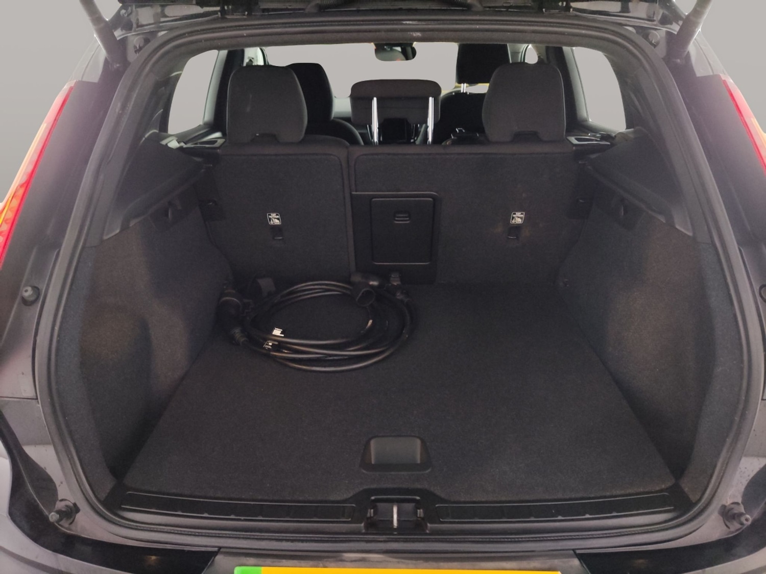 Used Volvo XC40 2023 for sale - 78094211: Photo 33