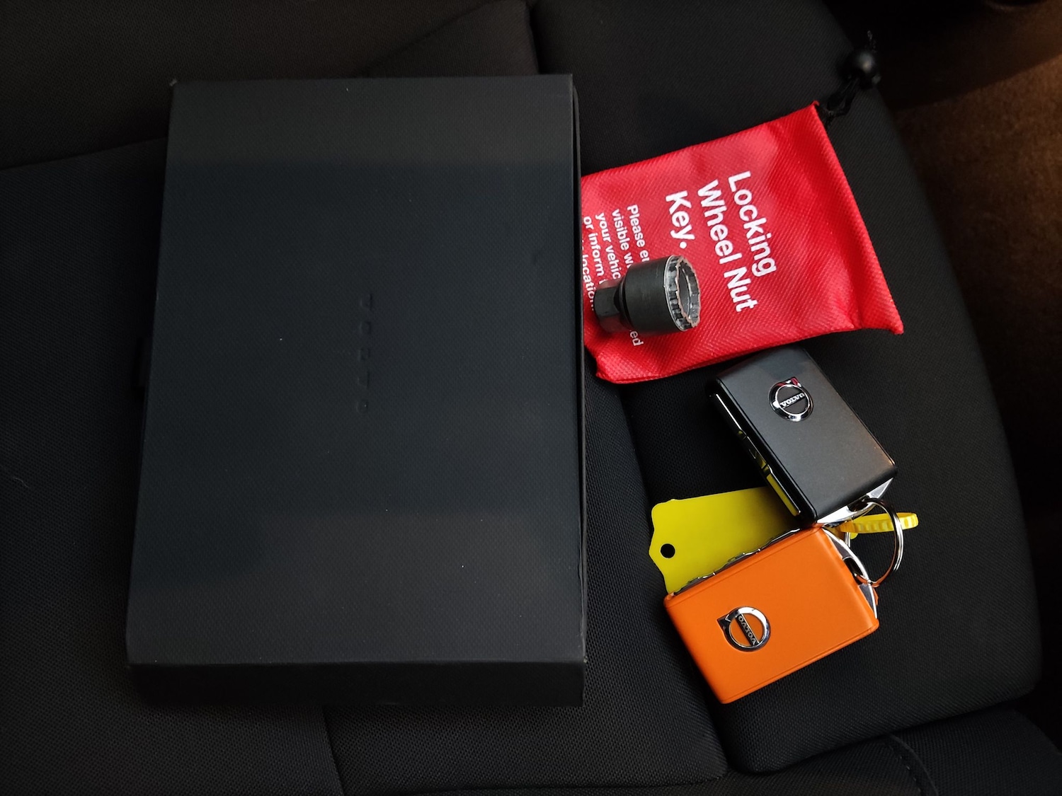 Used Volvo XC40 2023 for sale - 78094211: Photo 35