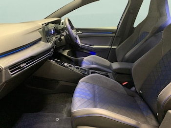 Used Volkswagen Golf 2023 for sale - 76475446: Photo