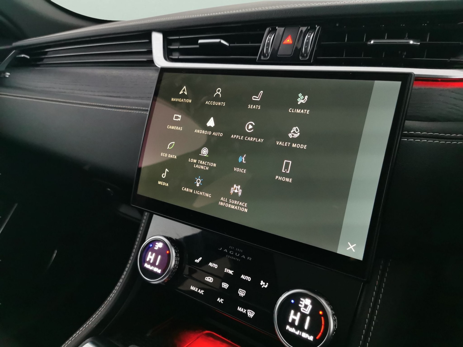 Used Jaguar F-Pace 2022 for sale - 77300827: Photo 18