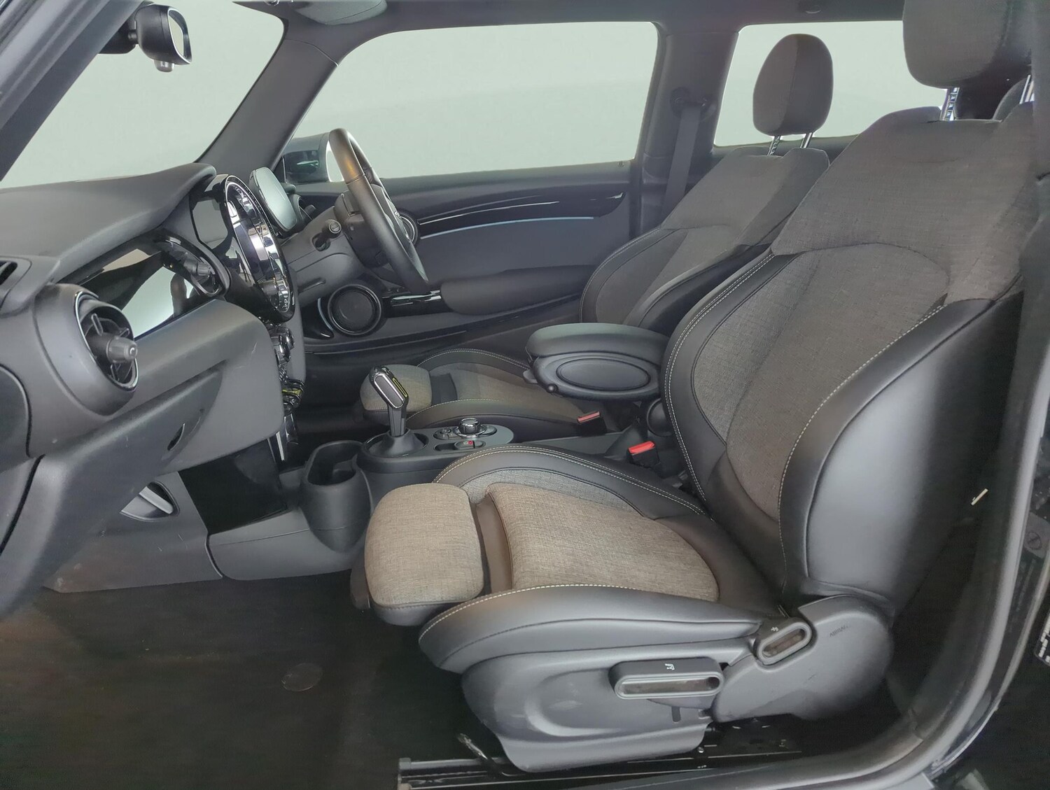 Used MINI Electric Hatch 2022 for sale - 77552687: Photo 4