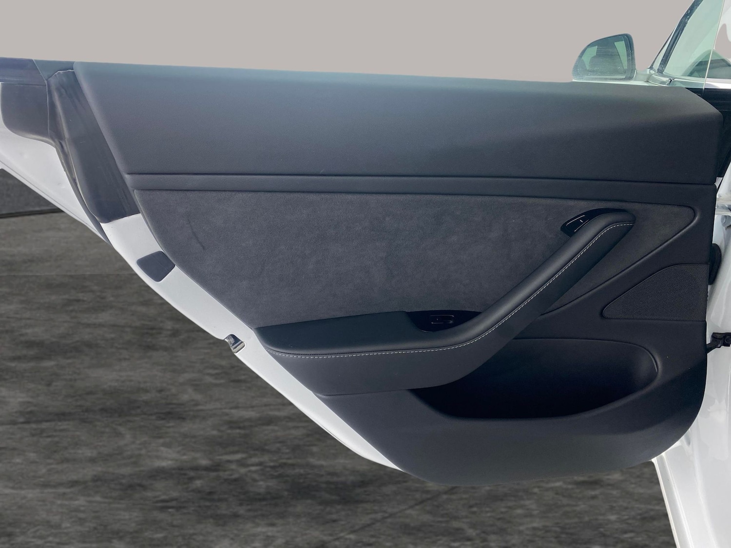 Used Tesla Model 3 2019 for sale - 76518396: Photo 26