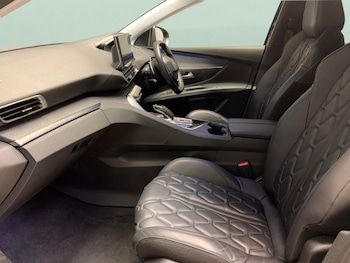 Used Peugeot 3008 2022 for sale - 76935223: Photo