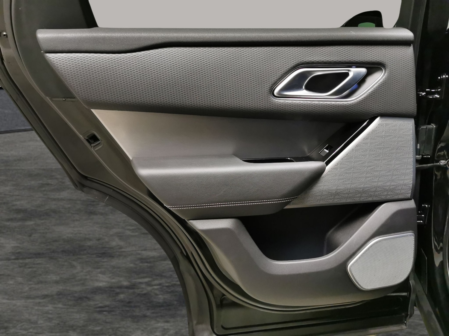 Used Land Rover Range Rover Velar 2021 for sale - 76980643: Photo 28