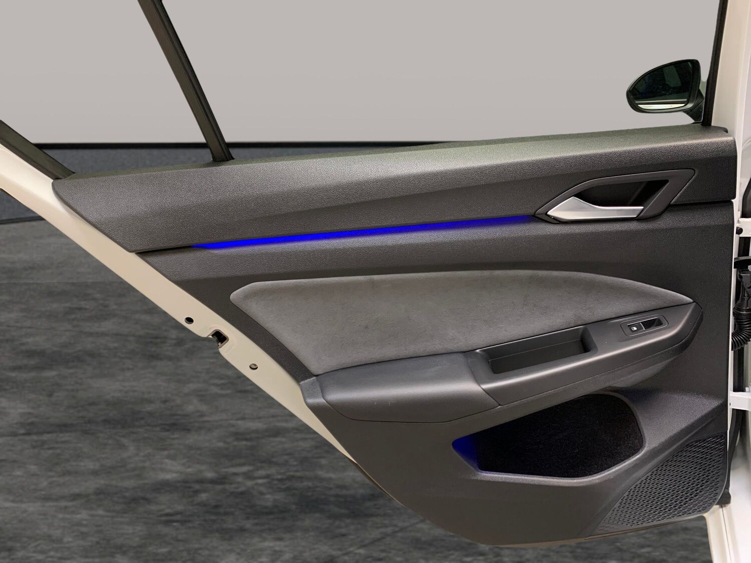 Used Volkswagen Golf 2023 for sale - 78149367: Photo 27