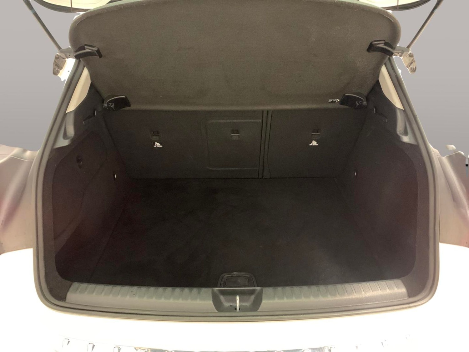 Used Mercedes-Benz GLA 2019 for sale - 77432328: Photo 30