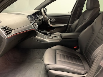 Used BMW 3 Series 2021 for sale - 75776800: Photo