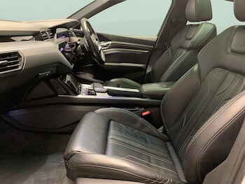 Used Audi e-tron 2020 for sale - 77988692: Photo