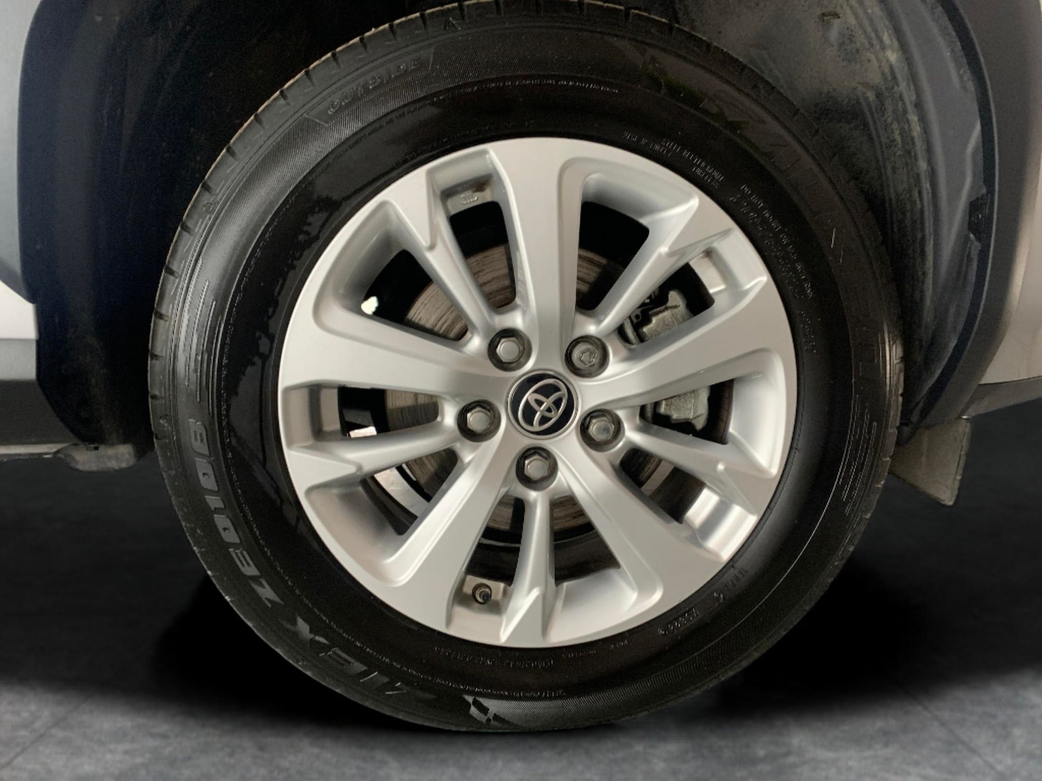 Used Toyota Yaris Cross 2024 for sale - 76704216: Photo 23