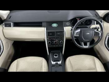 Used Land Rover Discovery Sport 2017 for sale - 75148785: Photo
