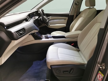 Used Audi e-tron 2020 for sale - 78028320: Photo