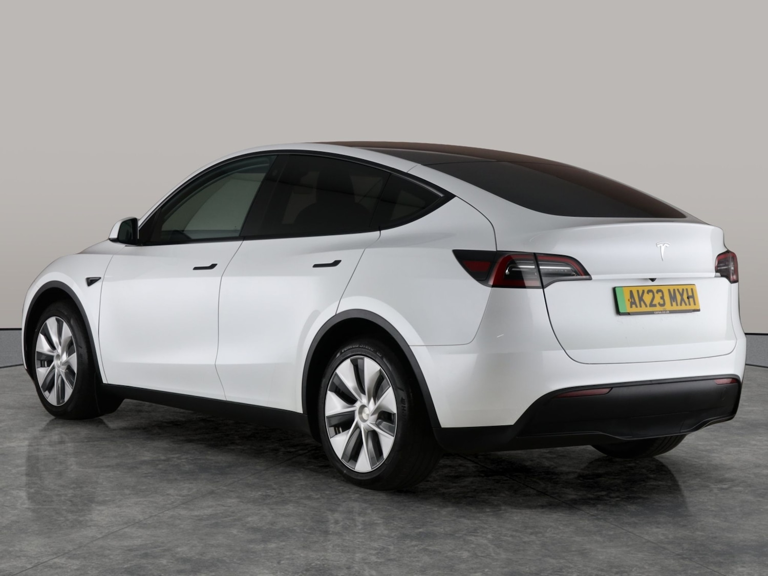 Used Tesla Model Y 2023 for sale - 77136707: Photo 13