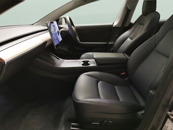 Used Tesla Model 3 undefined for sale - 77347362: Photo