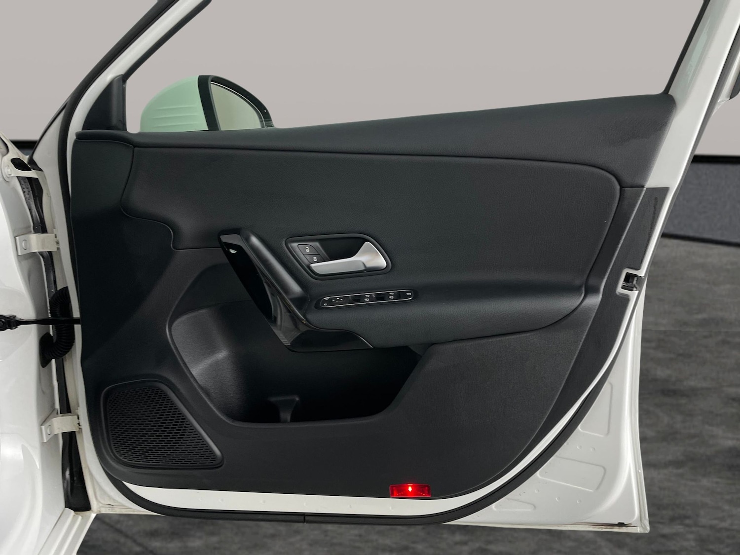 Used Mercedes-Benz A-Class 2019 for sale - 76599733: Photo 31