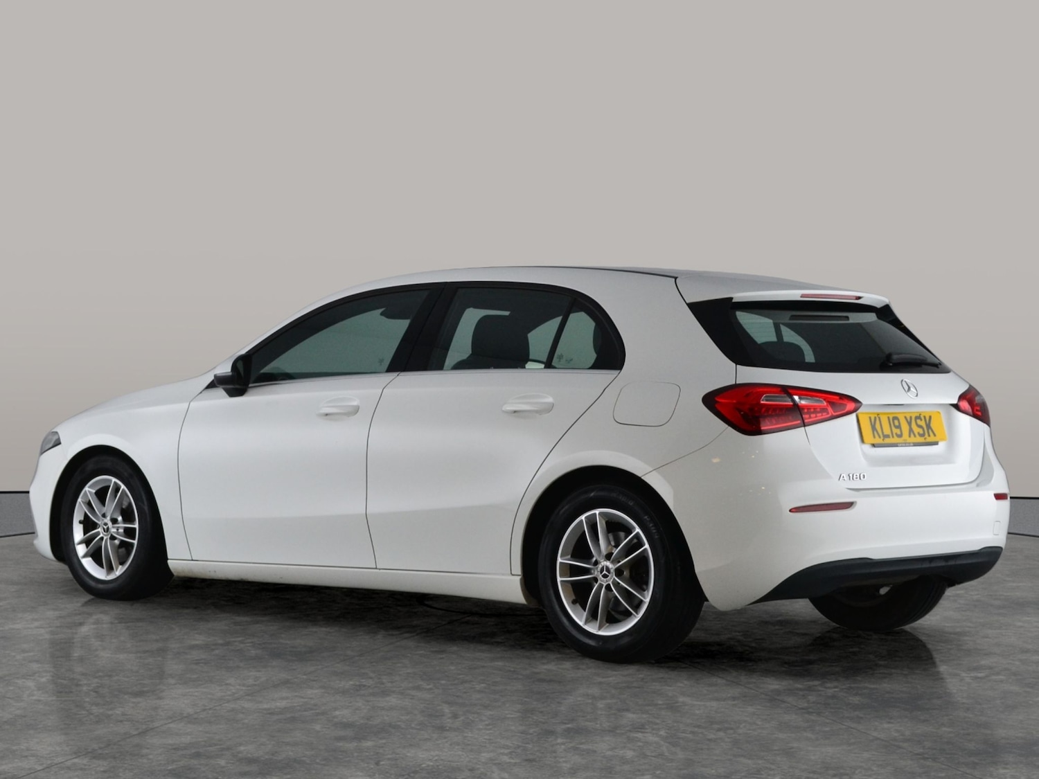 Used Mercedes-Benz A-Class 2019 for sale - 76599733: Photo 8