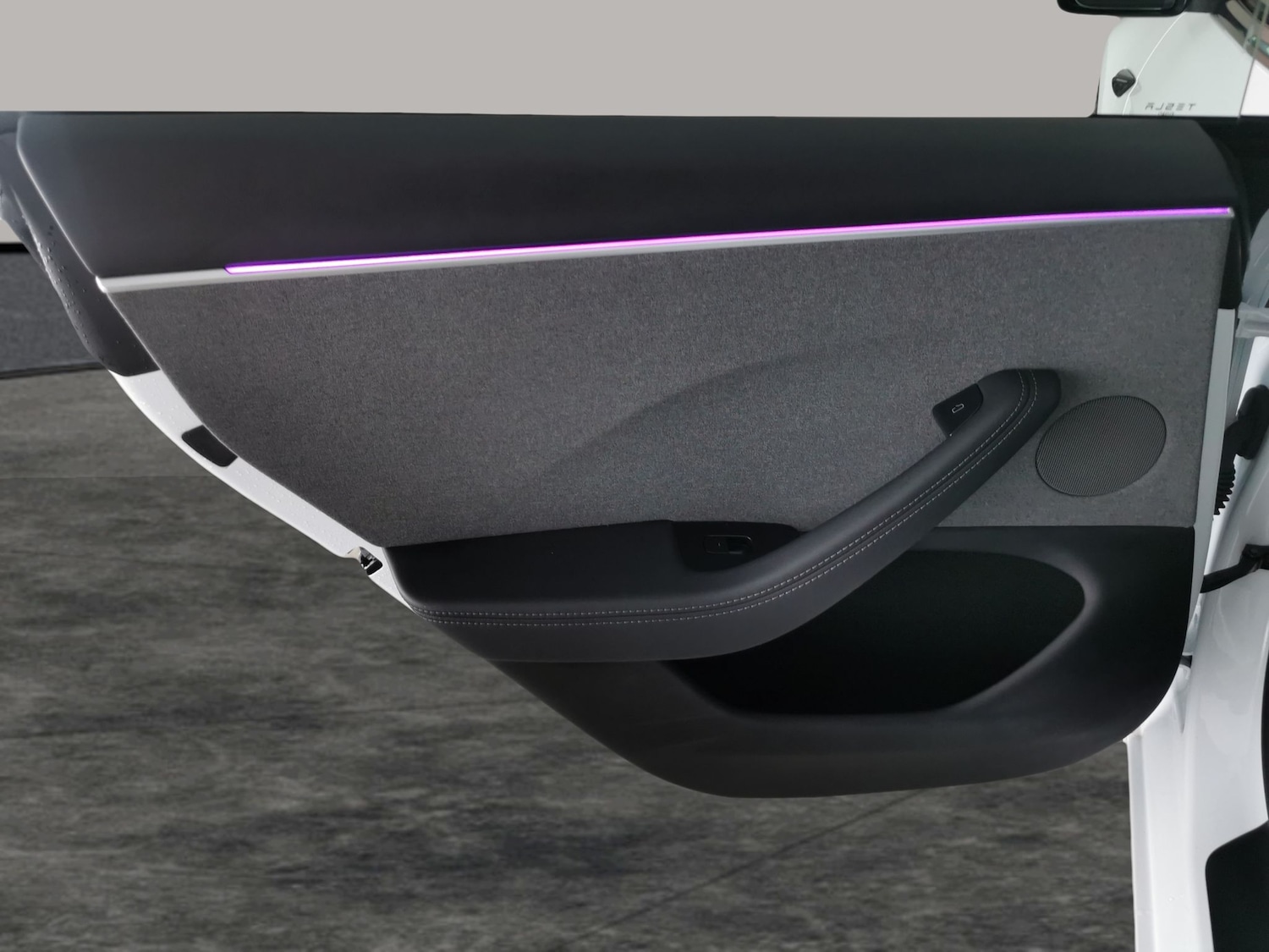 Used Tesla Model 3 2024 for sale - 77160962: Photo 30