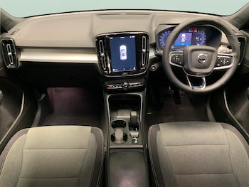 Used Volvo XC40 2022 for sale - 75525219: Photo