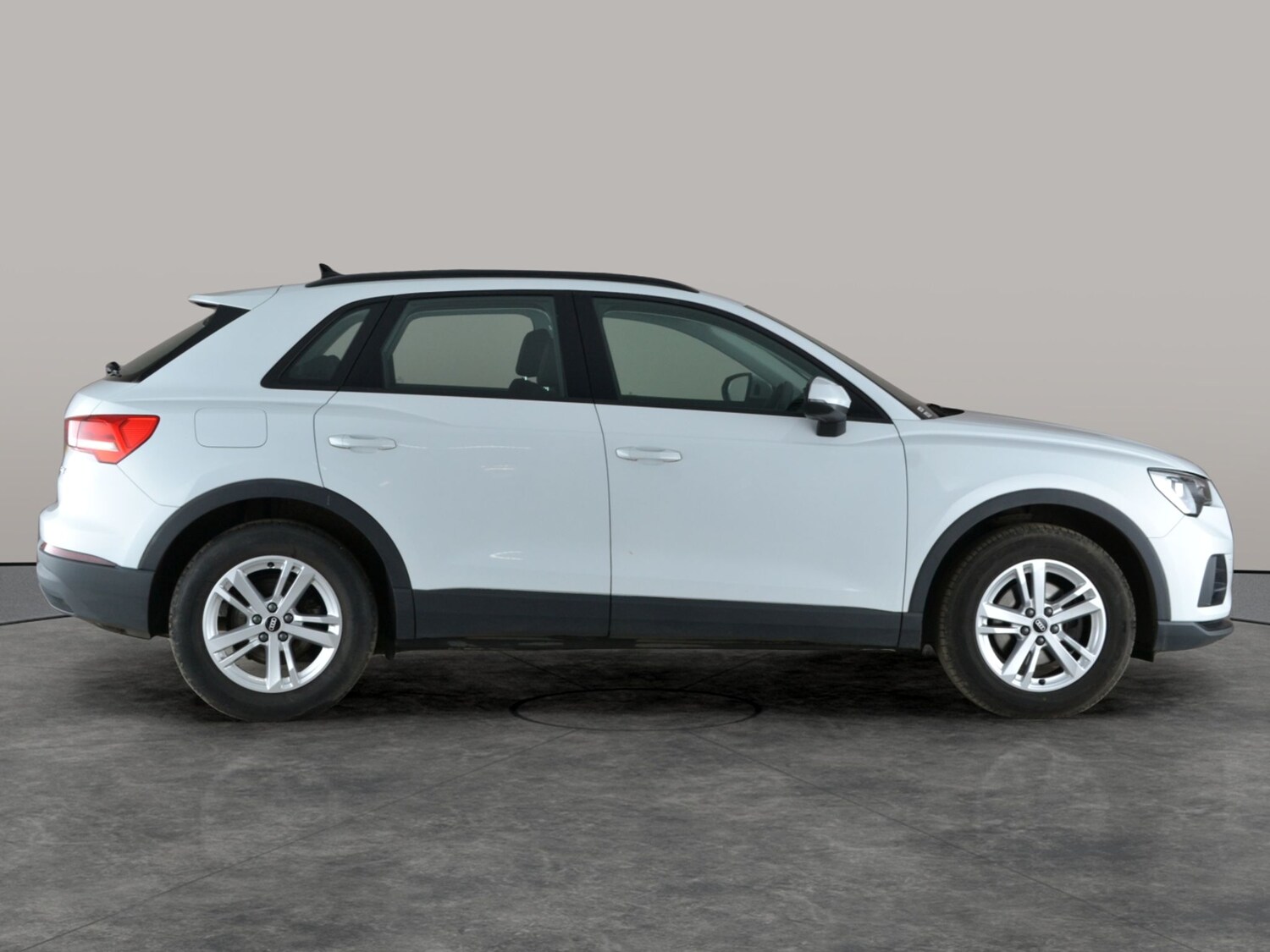 Used Audi Q3 2021 for sale - 77360942: Photo 8