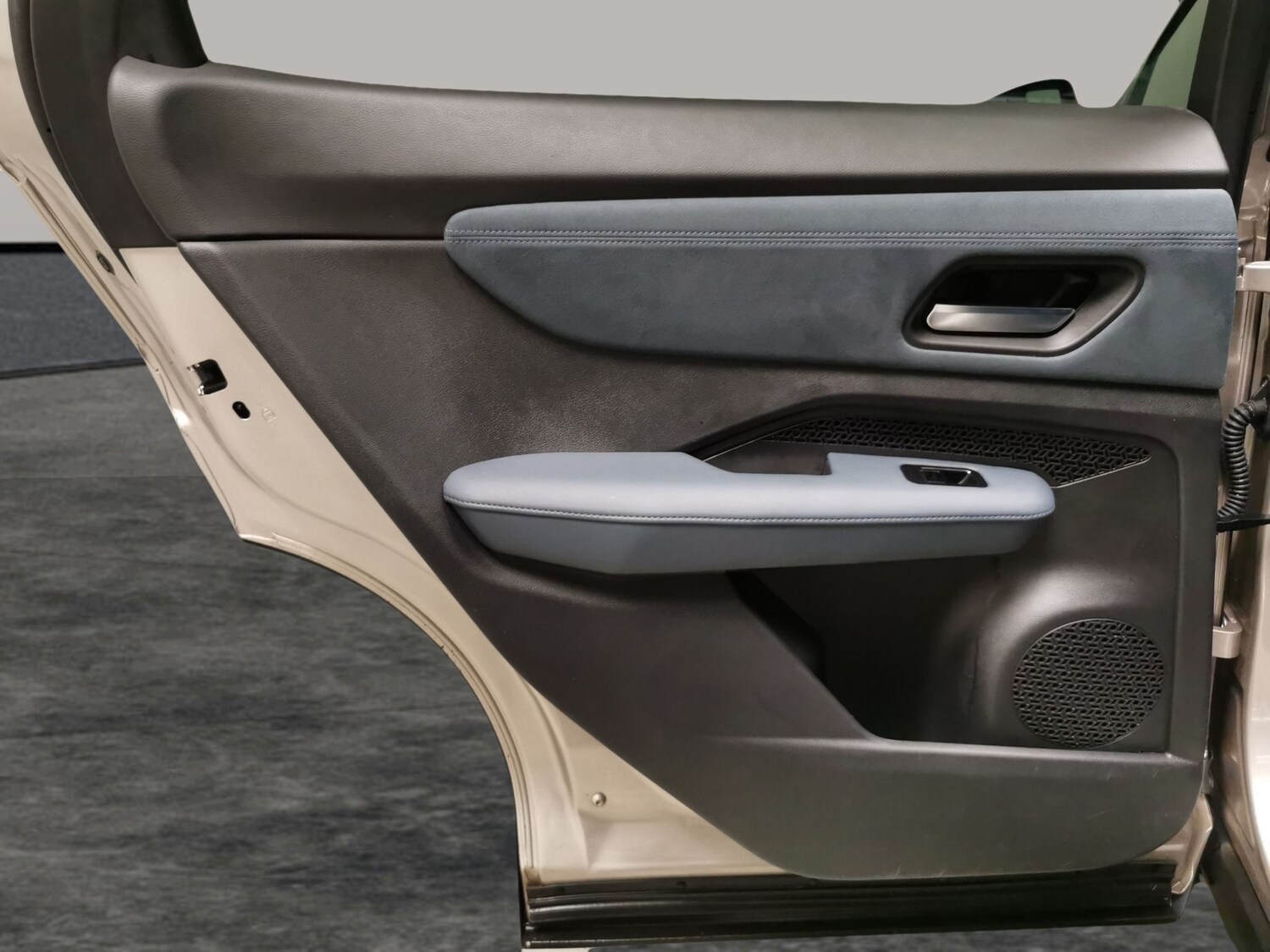 Used Nissan ARIYA 2024 for sale - 77676027: Photo 35