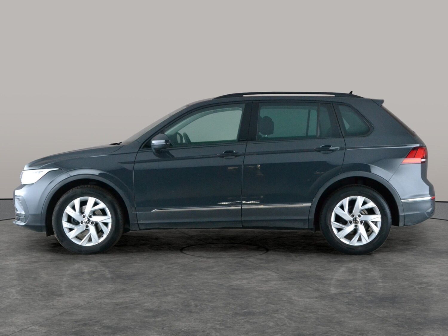 Used Volkswagen Tiguan 2022 for sale - 78104006: Photo 12