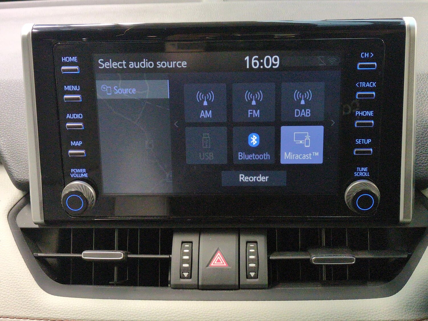 Used Toyota RAV4 2022 for sale - 77347410: Photo 16