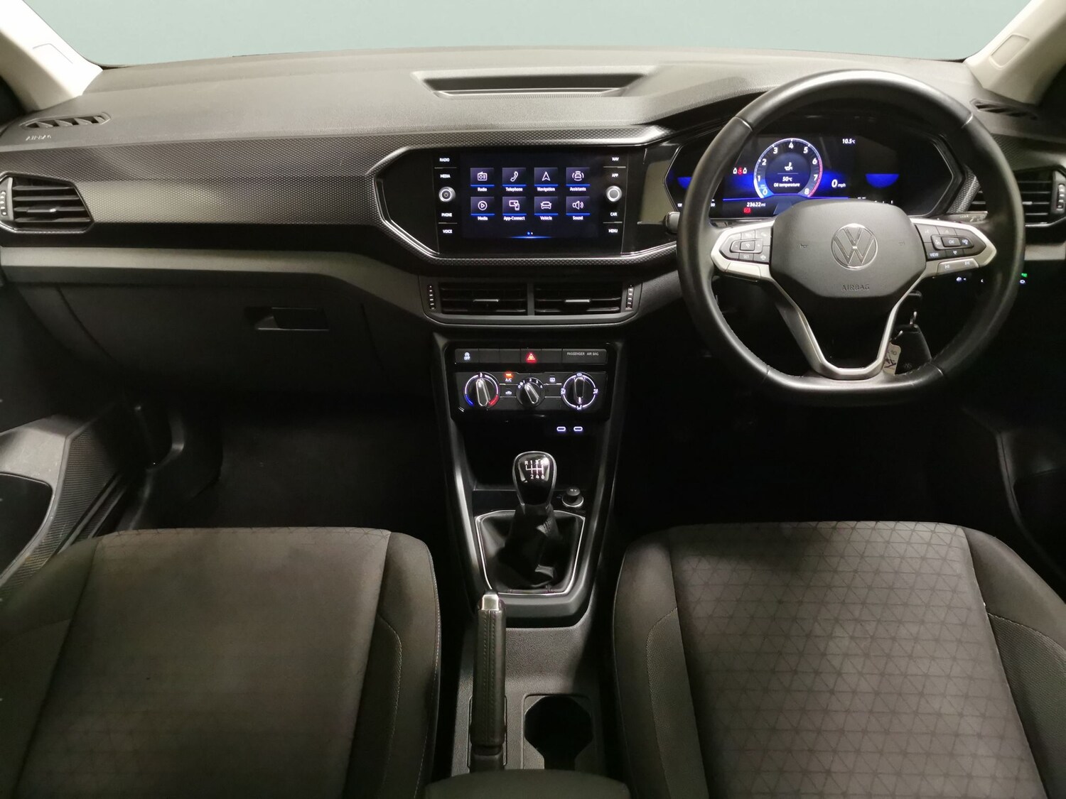 Used Volkswagen T-Cross 2023 for sale - 77505468: Photo 6