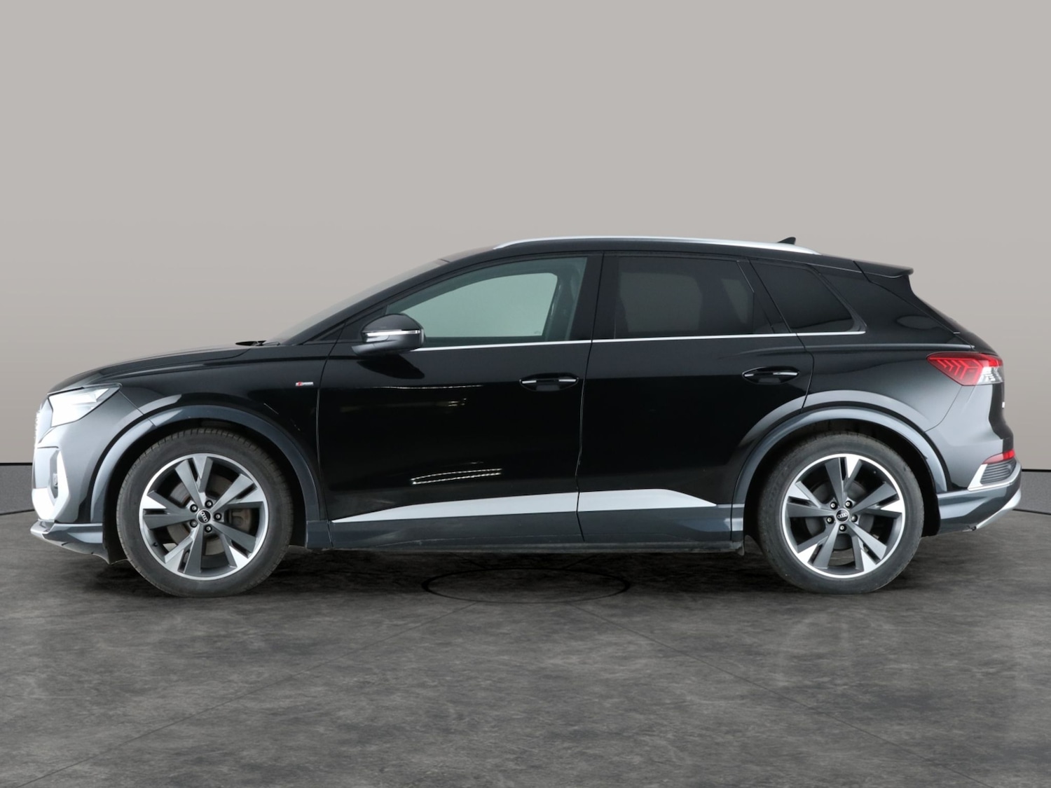 Used Audi Q4 e-tron 2021 for sale - 76704711: Photo 13