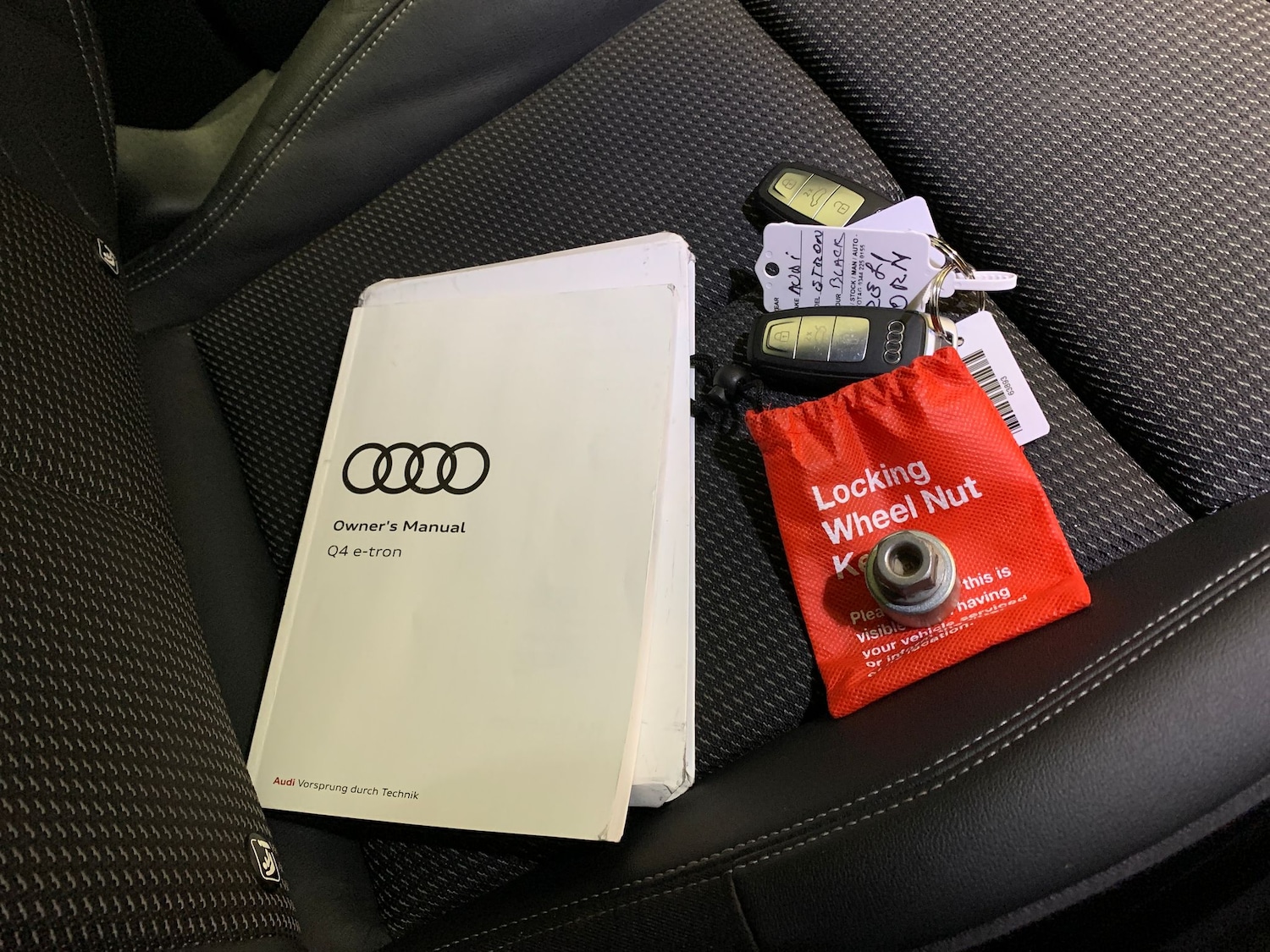 Used Audi Q4 e-tron 2021 for sale - 76704711: Photo 29