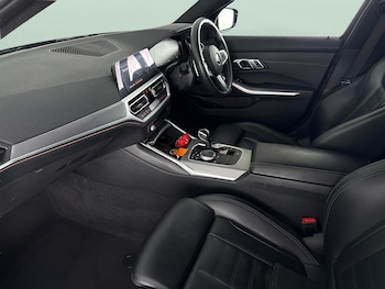 Used BMW 3 Series 2019 for sale - 77648527: Photo