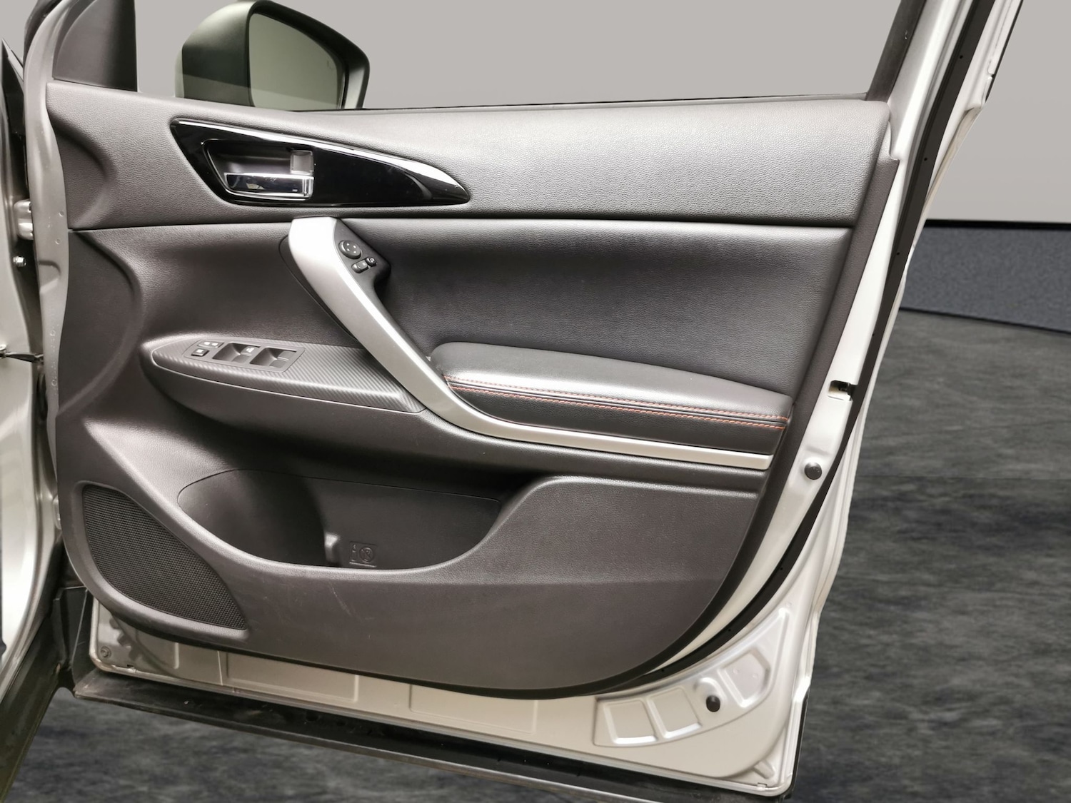 Used Mitsubishi Eclipse Cross 2019 for sale - 76668757: Photo 33