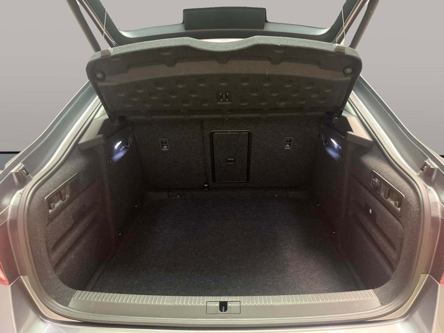 Used Skoda Superb 2023 for sale - 77789989: Photo 31