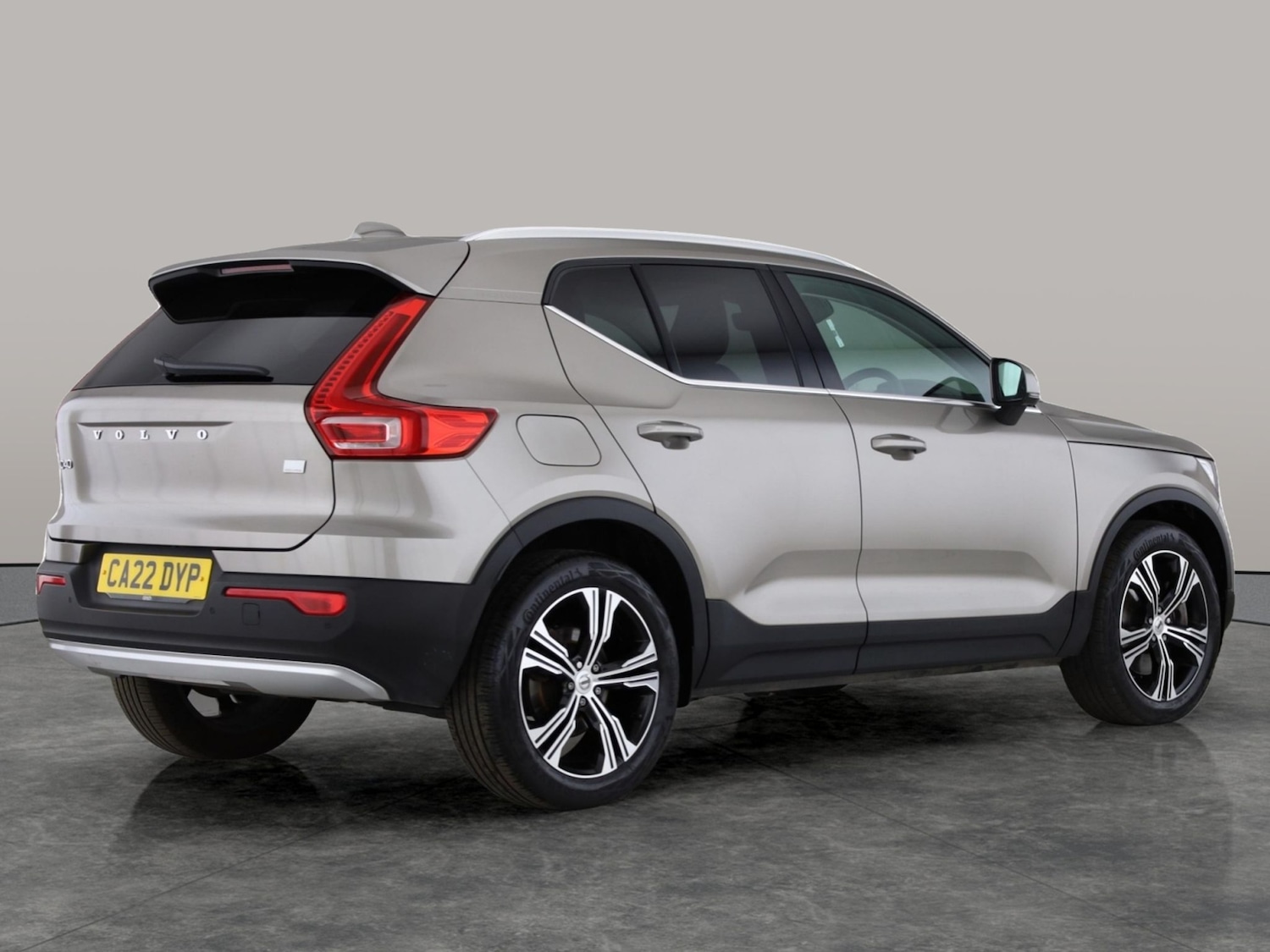 Used Volvo XC40 2022 for sale - 76128726: Photo 7