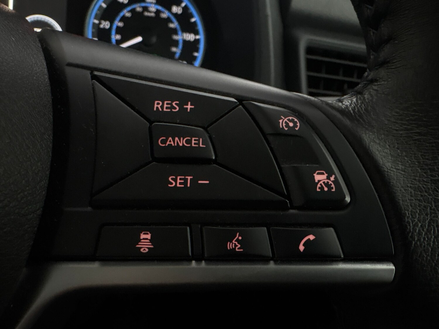 Used Nissan Leaf 2021 for sale - 77418077: Photo 16