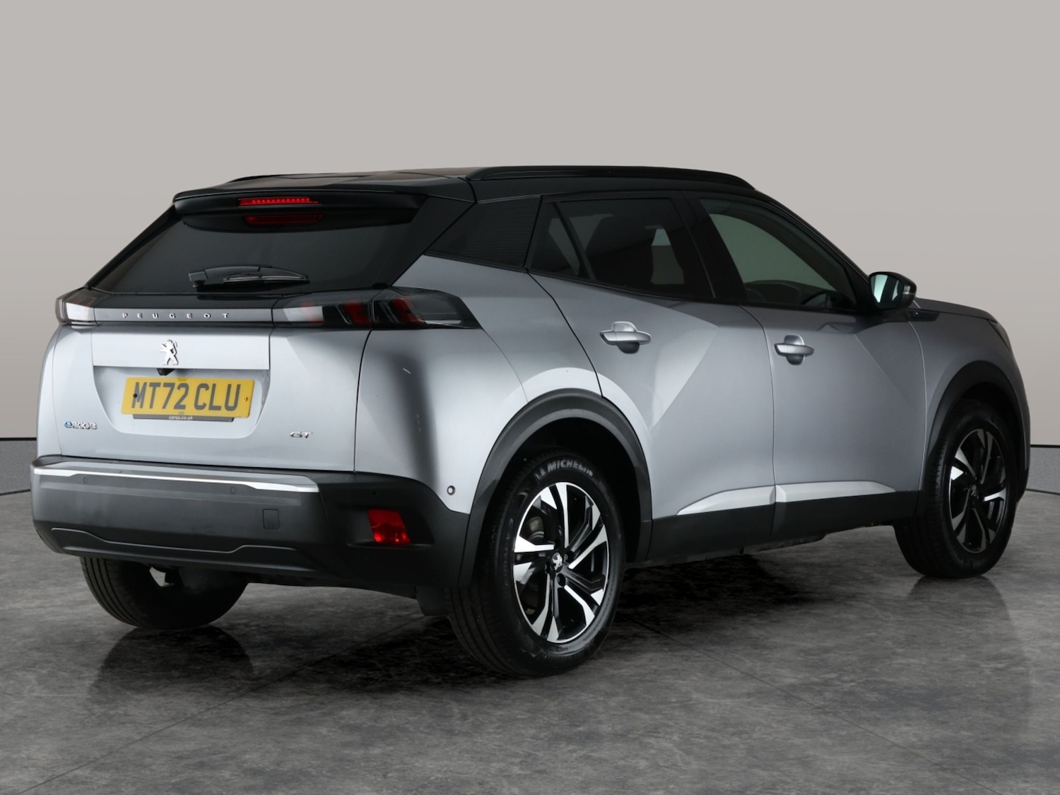 Used Peugeot E-2008 for sale - 76919580: Photo 10