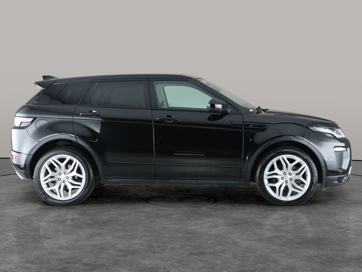 Used Land Rover Range Rover Evoque 2019 for sale - 76624071: Photo 10