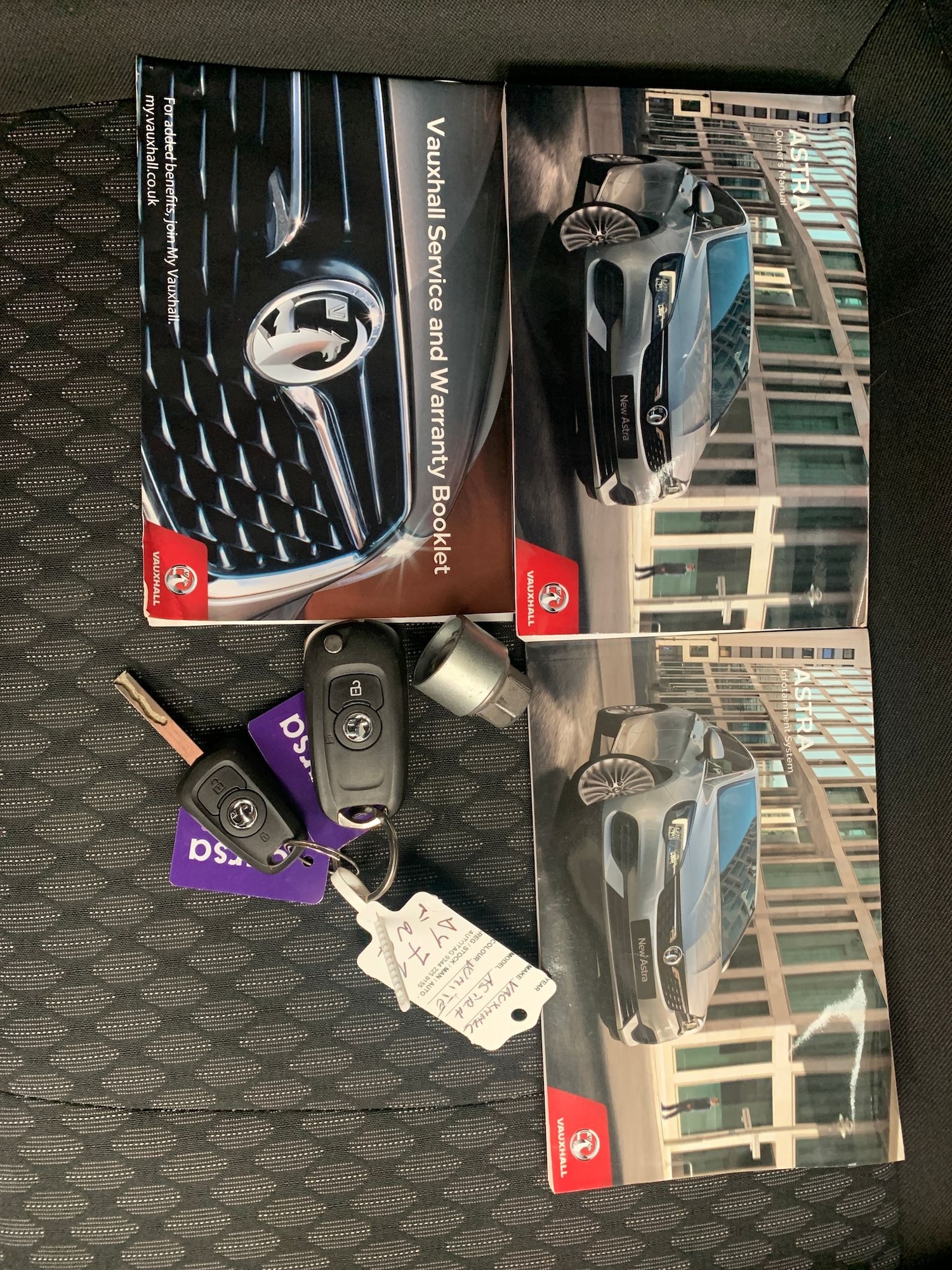 Used Vauxhall Astra 2021 for sale - 76575625: Photo 27