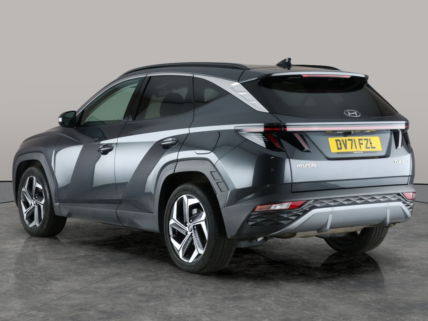 Used Hyundai TUCSON for sale - 76821800: Photo 13