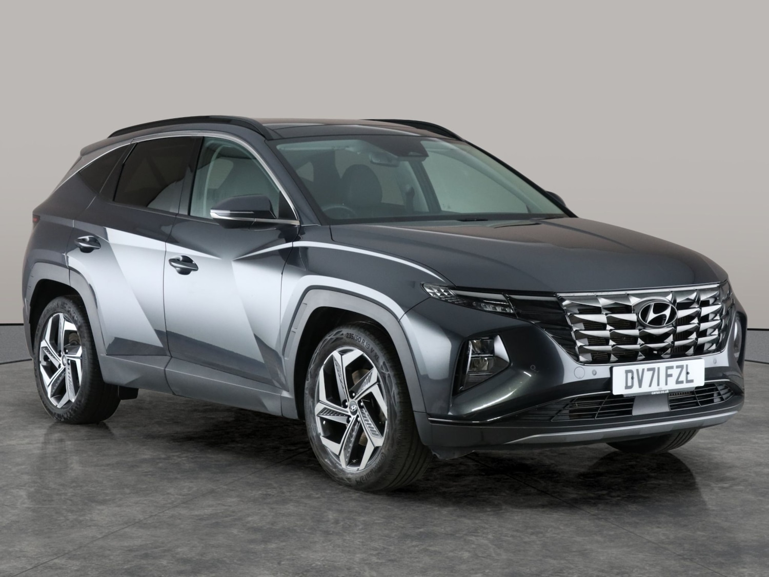 Used Hyundai TUCSON for sale - 76821800: Photo 9